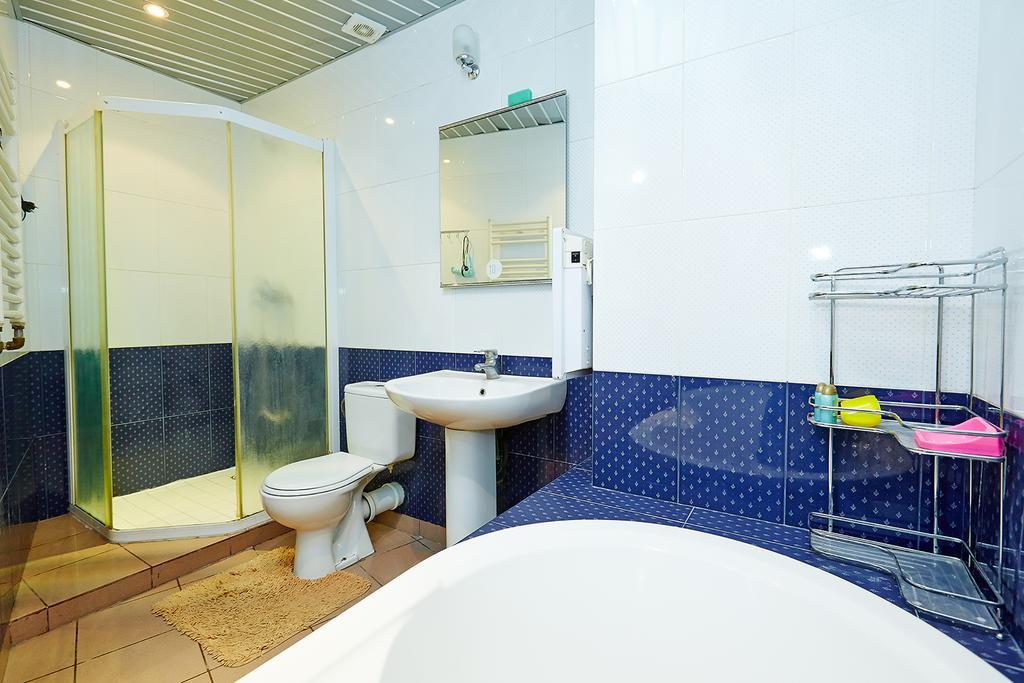 Apartment Deribasovskaya With Jacuzzi Odesa Exterior foto
